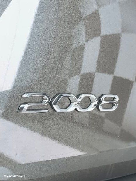Peugeot 2008 1.5 BlueHDi GT - 20
