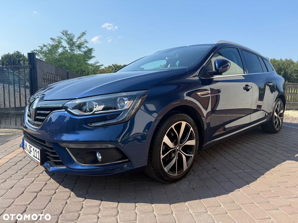 Renault Megane ENERGY TCe 160 EDC BOSE EDITION - 26