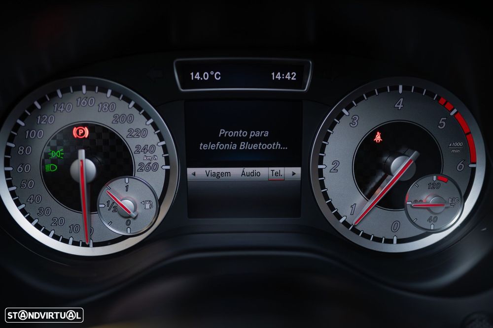 Mercedes-Benz A 180 CDI AMG Line - 36