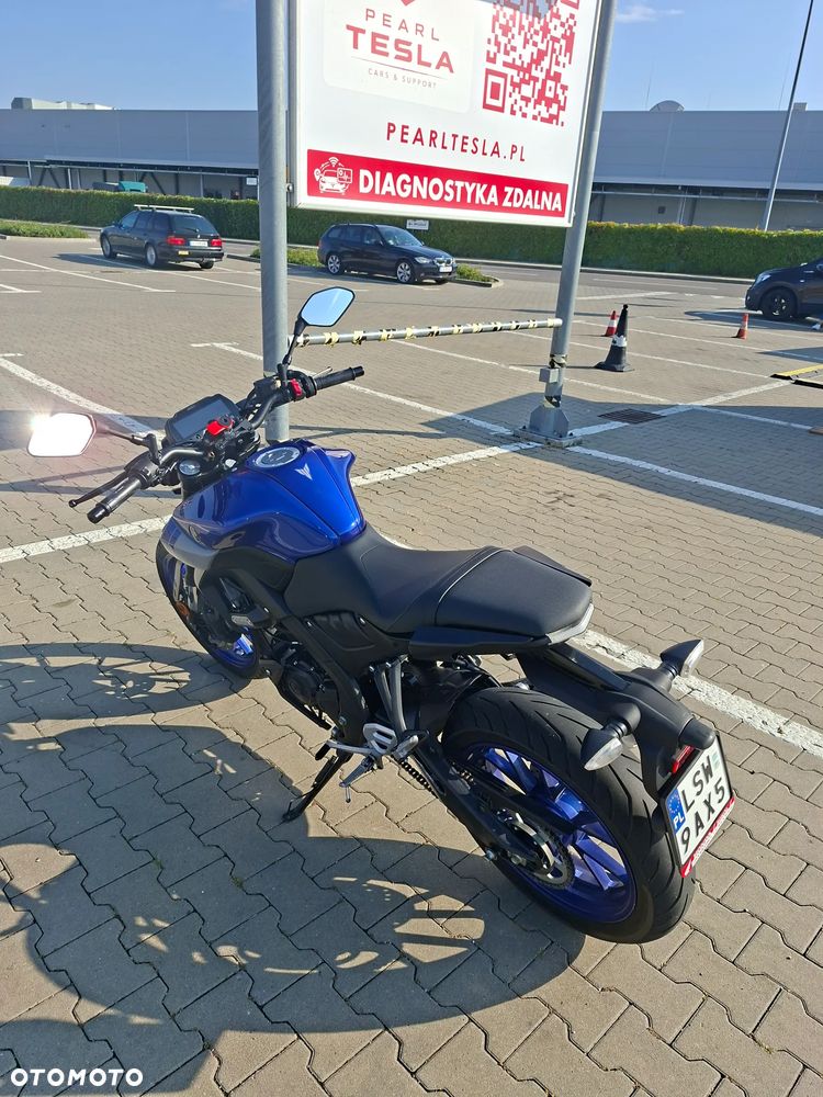 Yamaha MT - 12