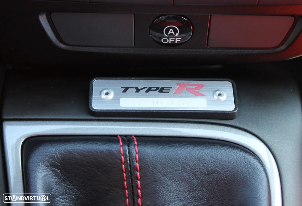 Honda Civic 2.0 VTEC Turbo Type R - 29