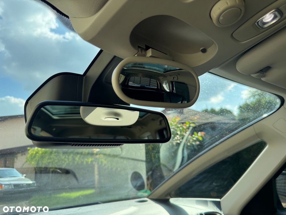 Renault Grand Scenic Energy TCe 130 S&S Bose Edition - 32