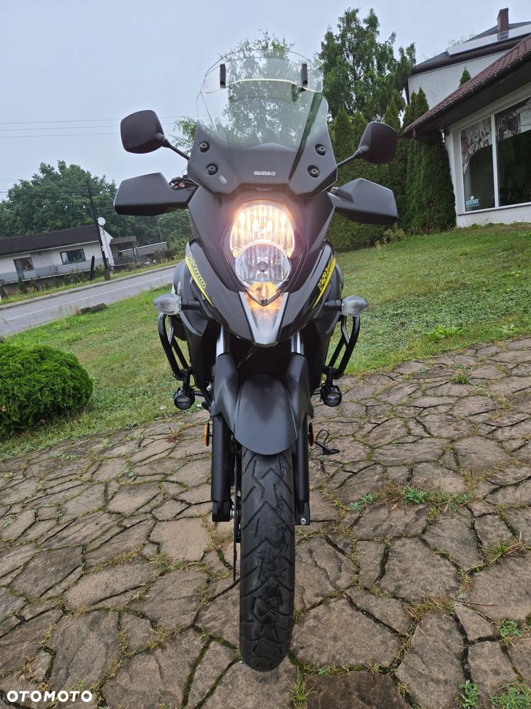 Suzuki V-STROM - 21