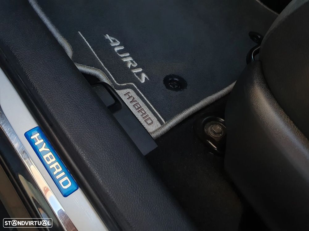 Toyota Auris 1.8 HSD Comfort - 18