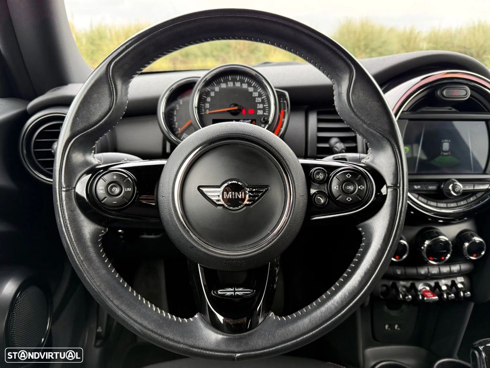 MINI 3 Portas One Auto - 30