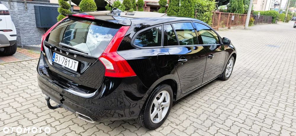 Volvo V60 D4 Drive-E Dynamic Edition (Momentum) - 5