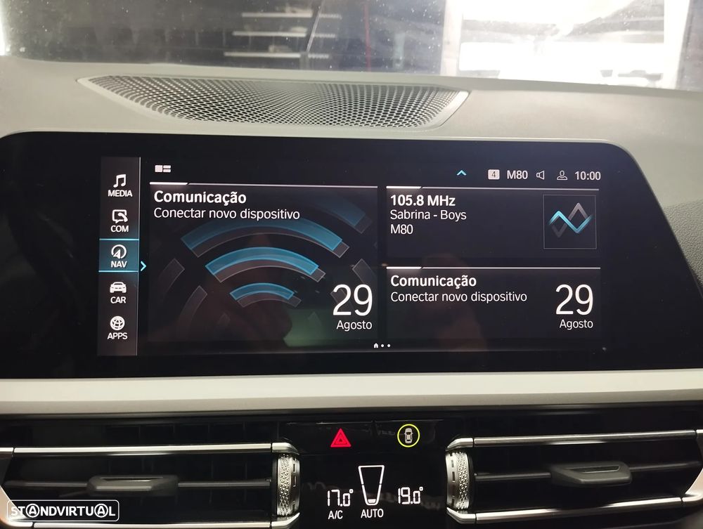 BMW 330 e Line Sport Auto - 28