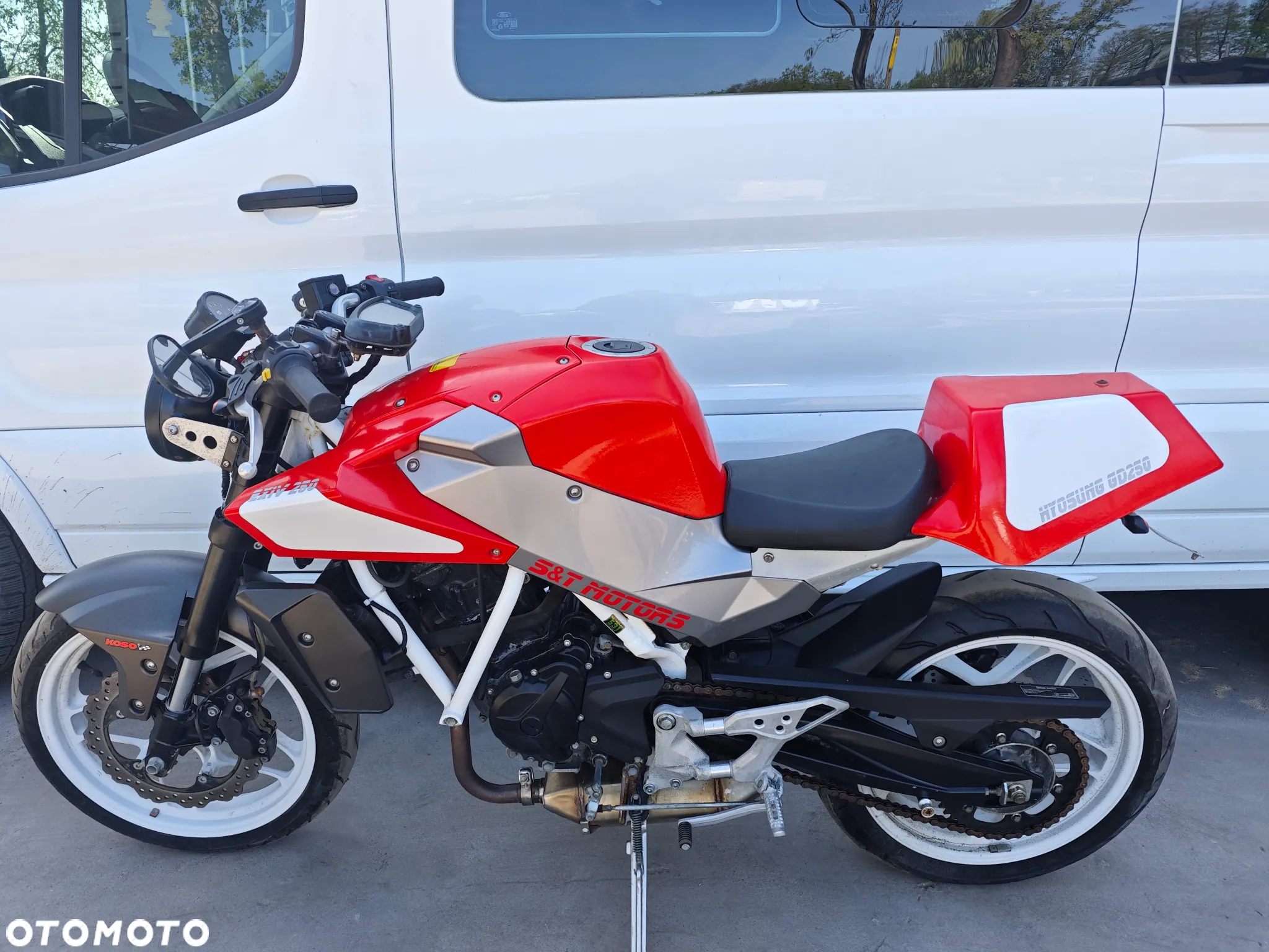 Hyosung Inny - 8
