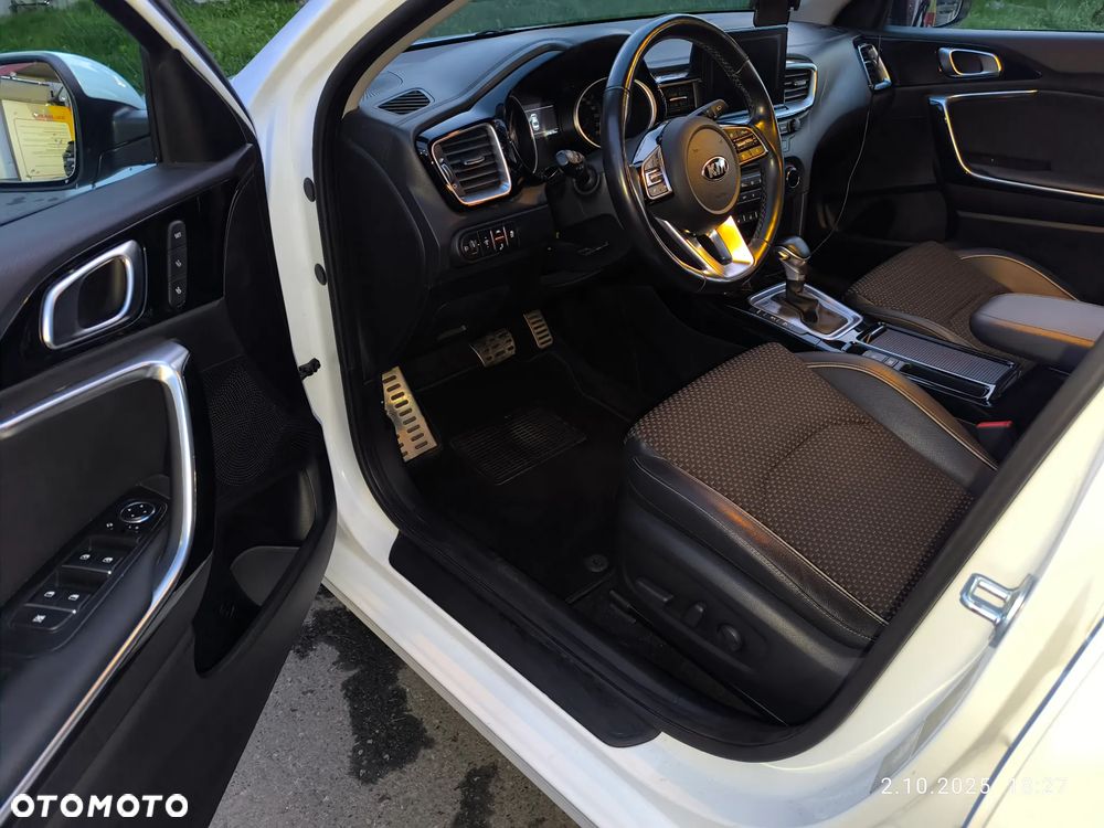 Kia Ceed SW 1.6 CRDi DCT Platinum Edition - 5