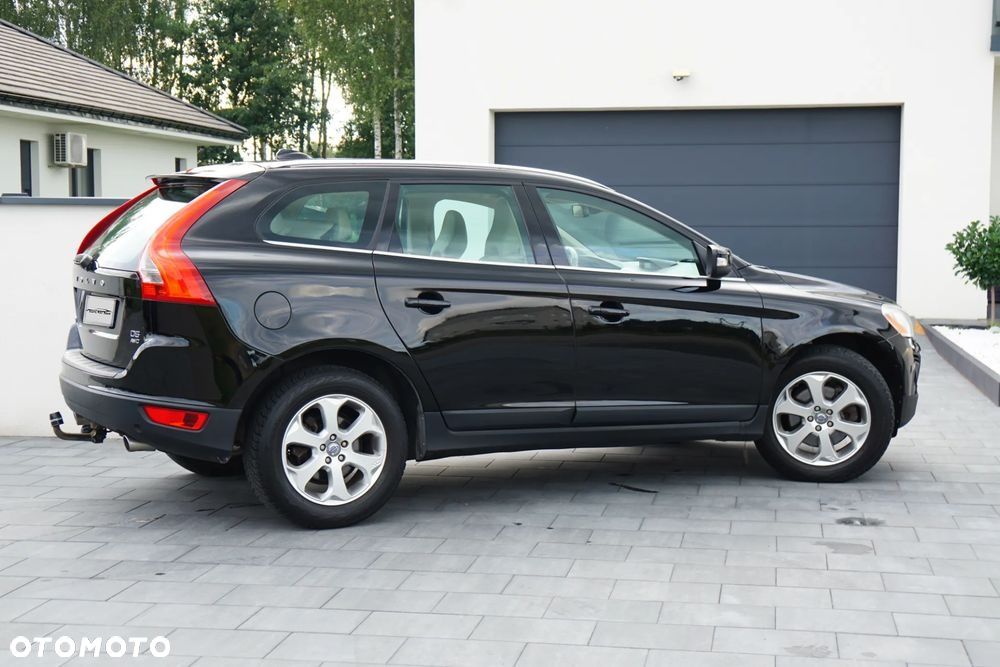 Volvo XC 60 D5 AWD - 13