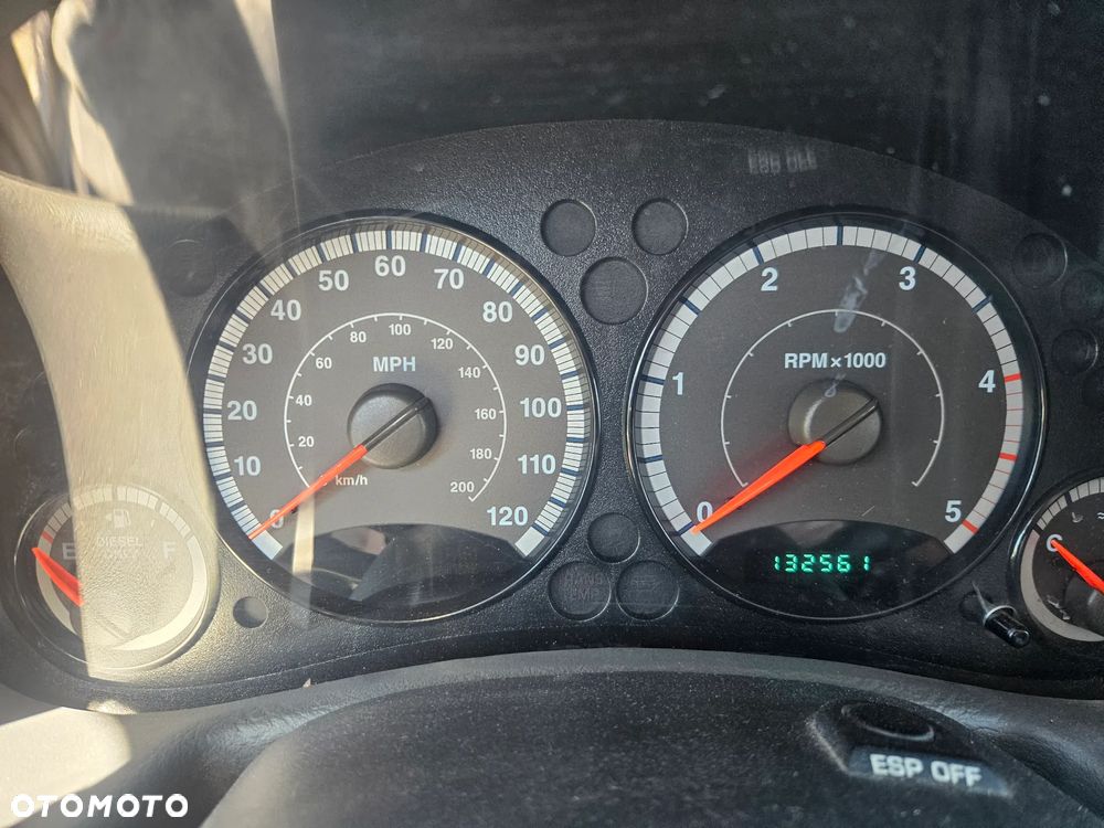 Jeep Liberty 2.8 CRD 4x4 - 10