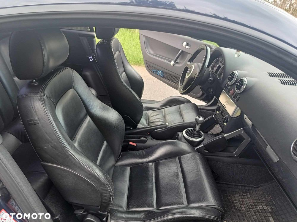 Audi TT Coupé 1.8T - 12
