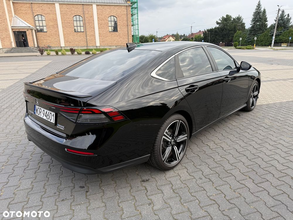 Honda Accord - 16
