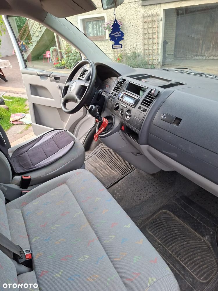 Volkswagen T5 - 3