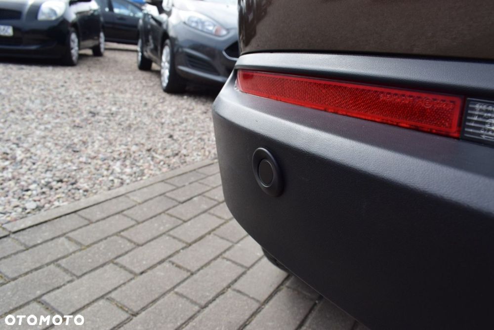 Volkswagen Tiguan - 10