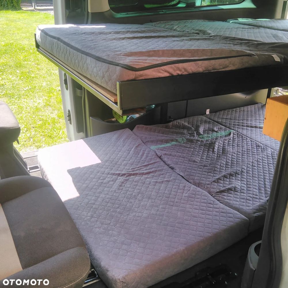 Ford custom tourneo - 19