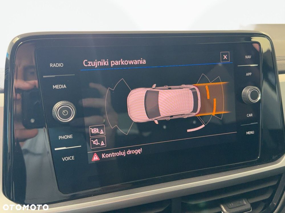 Volkswagen T-Roc - 26
