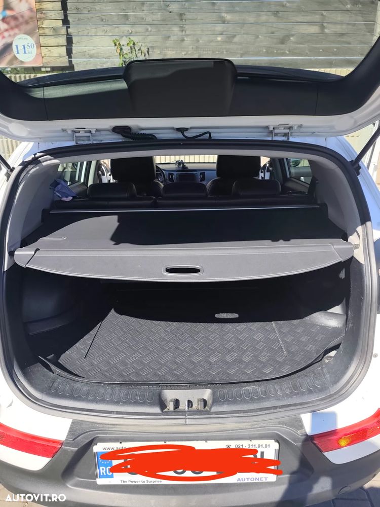 Kia Sportage 2.0 DSL 6AT 4x4 Style - 23