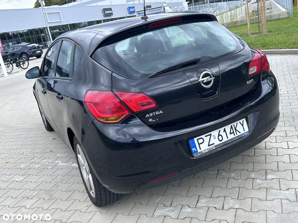 Opel Astra 1.7 CDTI Edition 150 - 8