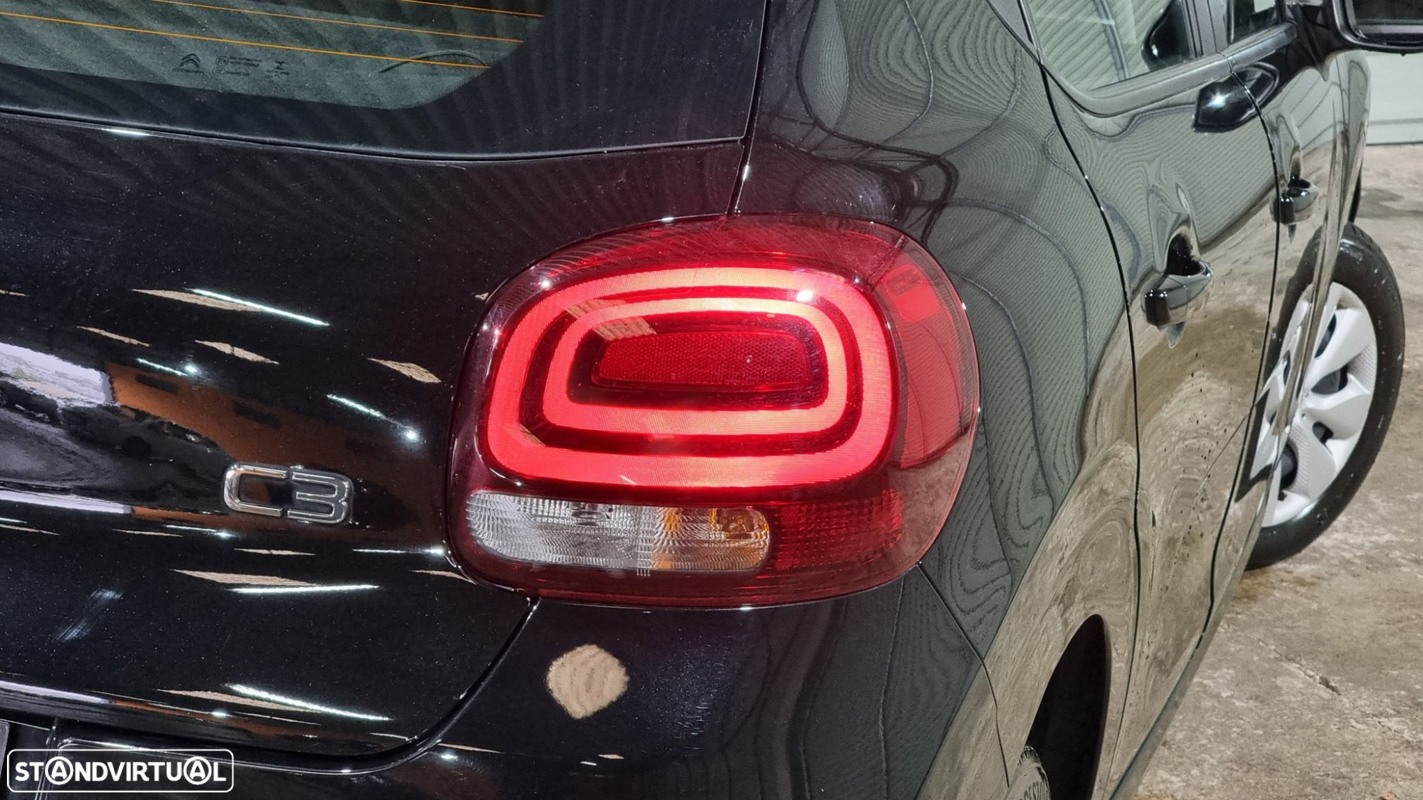 Citroën C3 1.2 PureTech Feel - 26
