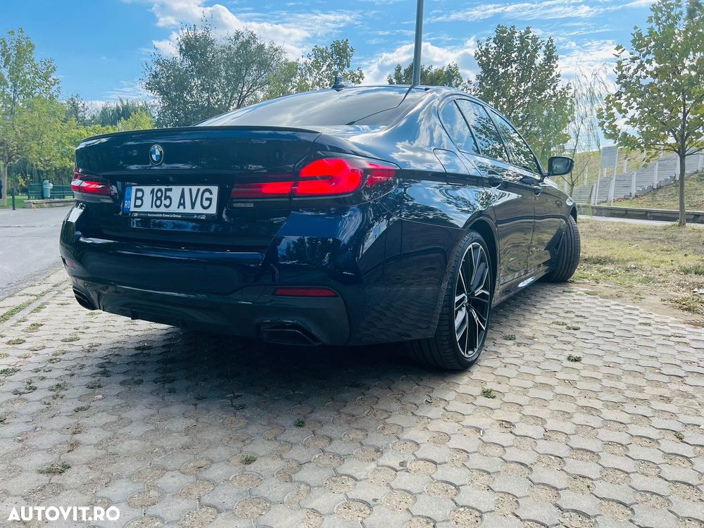 BMW Seria 5 530i xDrive AT MHEV - 15