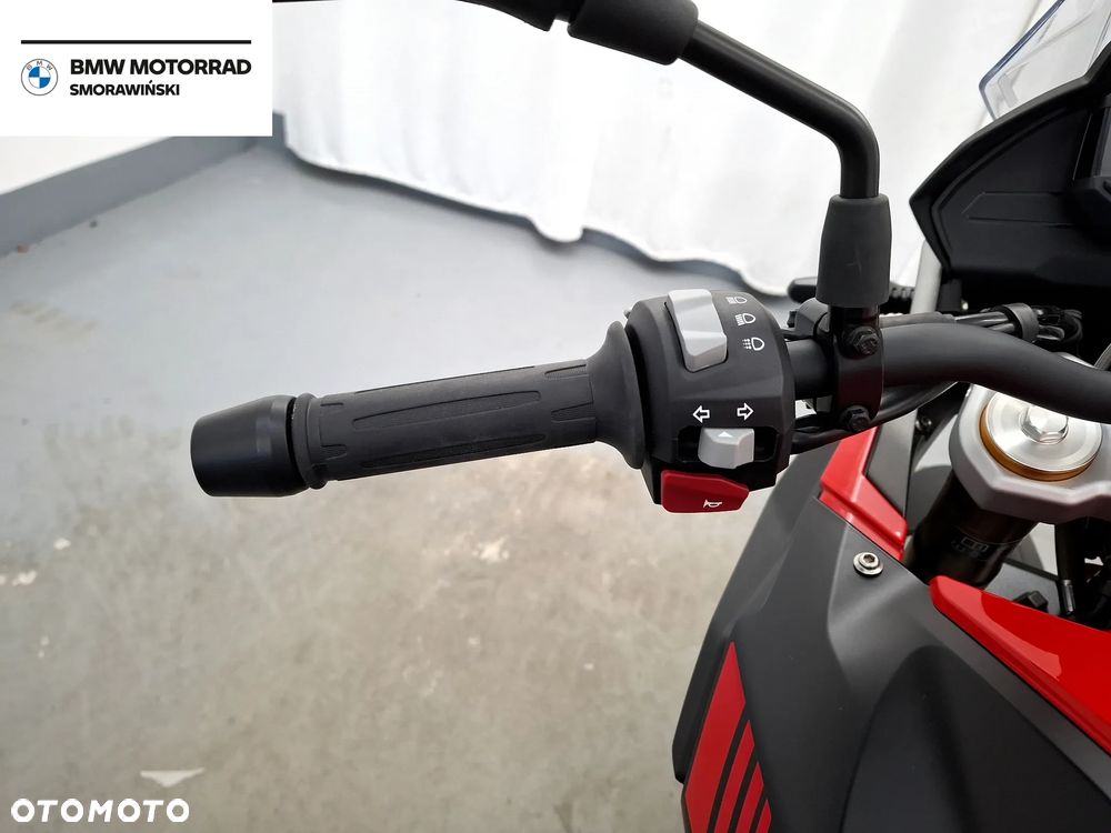 BMW G - 10