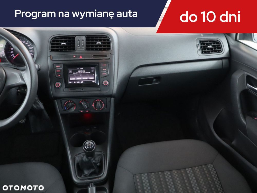Volkswagen Polo - 10