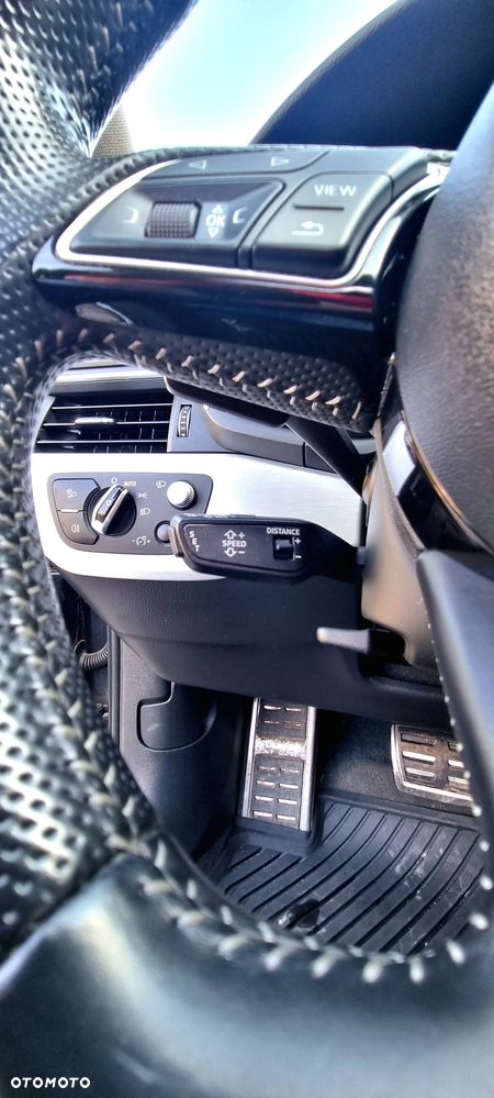 Audi A4 Avant 2.0 TDI Quattro S tronic - 12