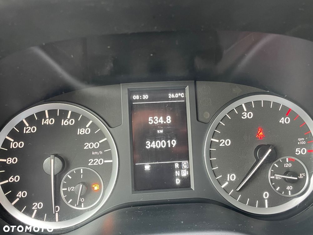 Mercedes-Benz Vito - 25