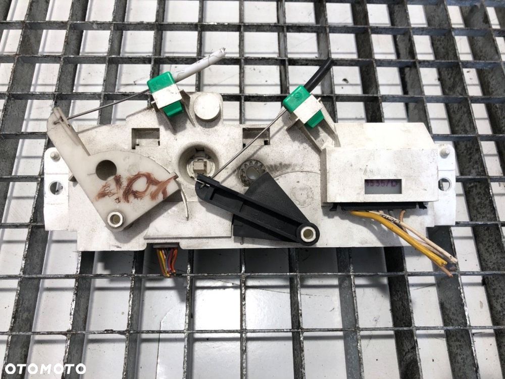 PANEL STEROWANIA NAWIEWU  OPEL MOVANO A Autobus (X70) 1998 - 2022 2.5 DTI (JD) 84 kW [115 KM] olej - 2