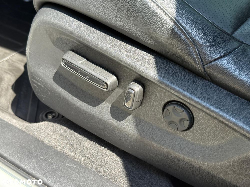 Honda CR-V 1.5 Elegance (Honda Connect+) - 2