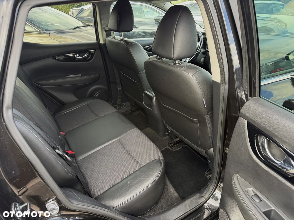 Nissan Qashqai 1.6 DCi Tekna - 11