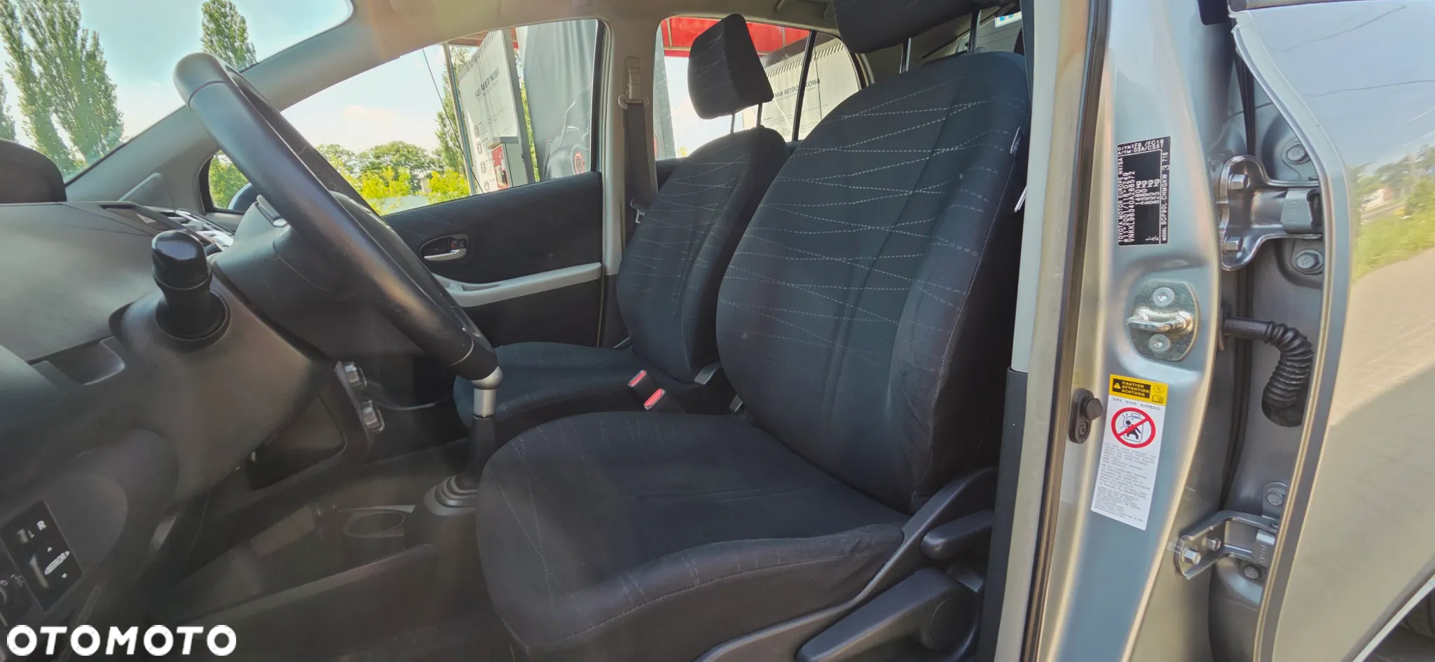 Toyota Yaris 1.3 Luna A/C - 25