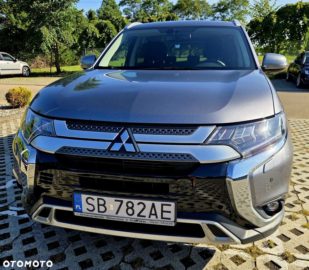 Mitsubishi Outlander 2.0 Instyle SDA 4WD CVT - 5