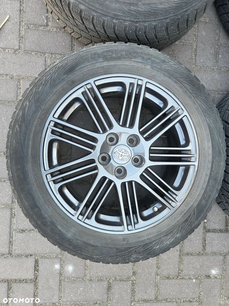 Toyota RAV4 2.0 D-4D Premium - 37