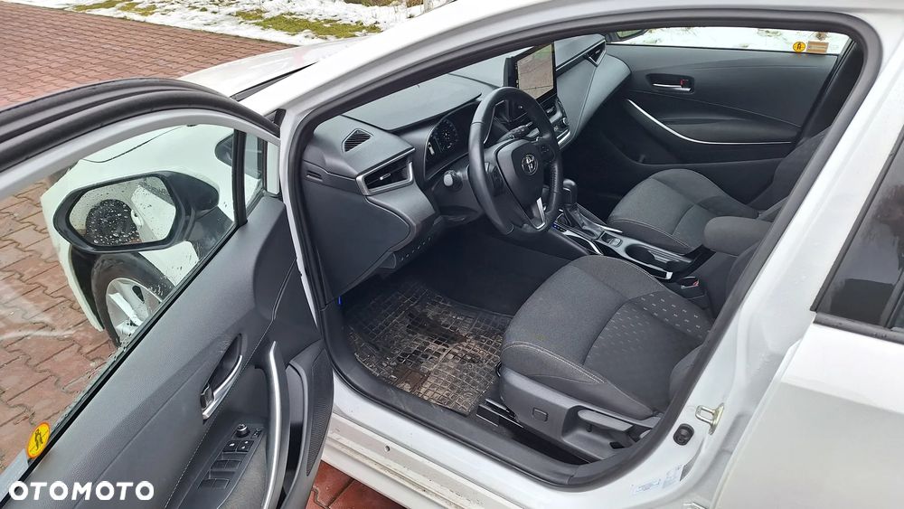 Toyota Corolla 1.8 Hybrid Comfort - 6