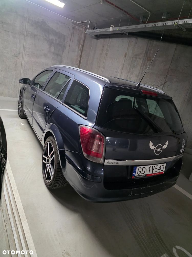 Opel Astra - 2