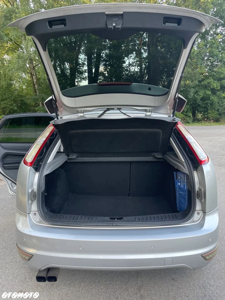 Ford Focus 1.8 FF Platinium X - 2
