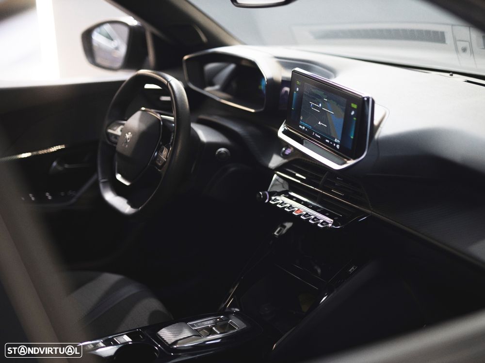 Peugeot e-2008 Allure Pack - 16