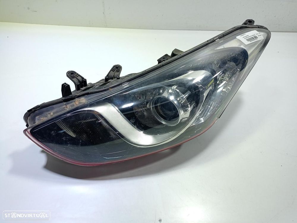 FAROL ESQUERDO HYUNDAI I30 GD - 1