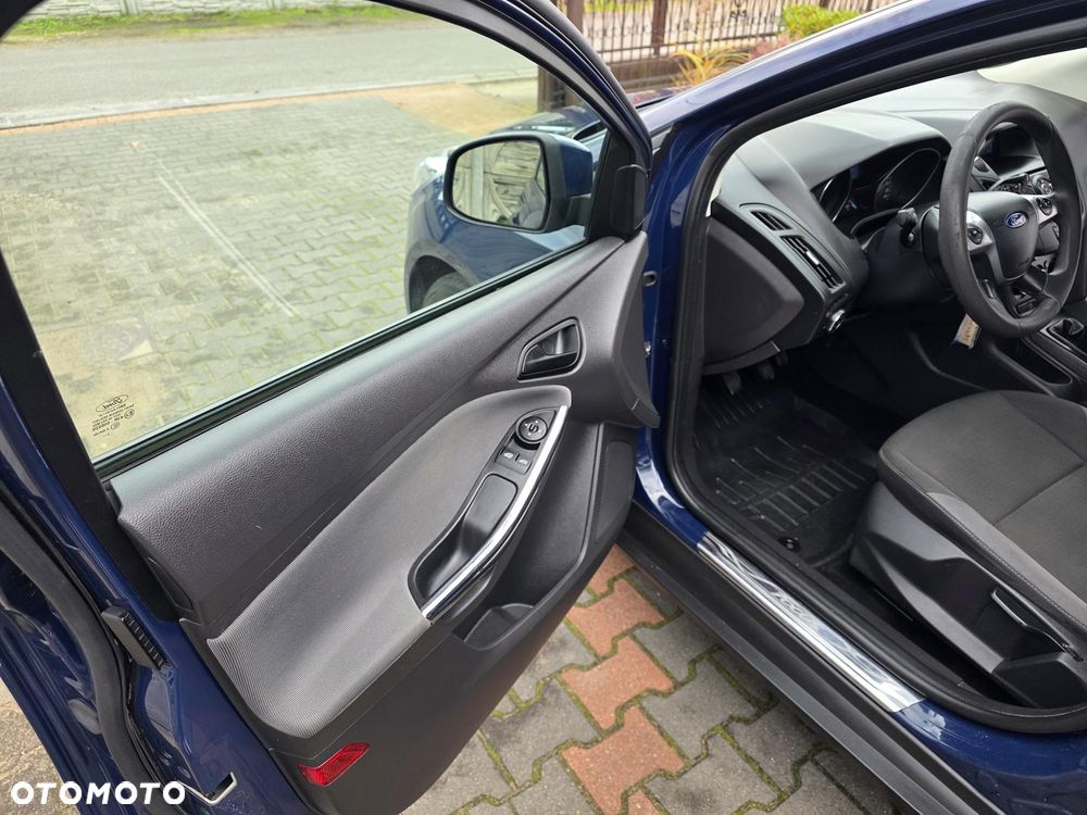 Ford Focus 1.0 EcoBoost Trend - 20