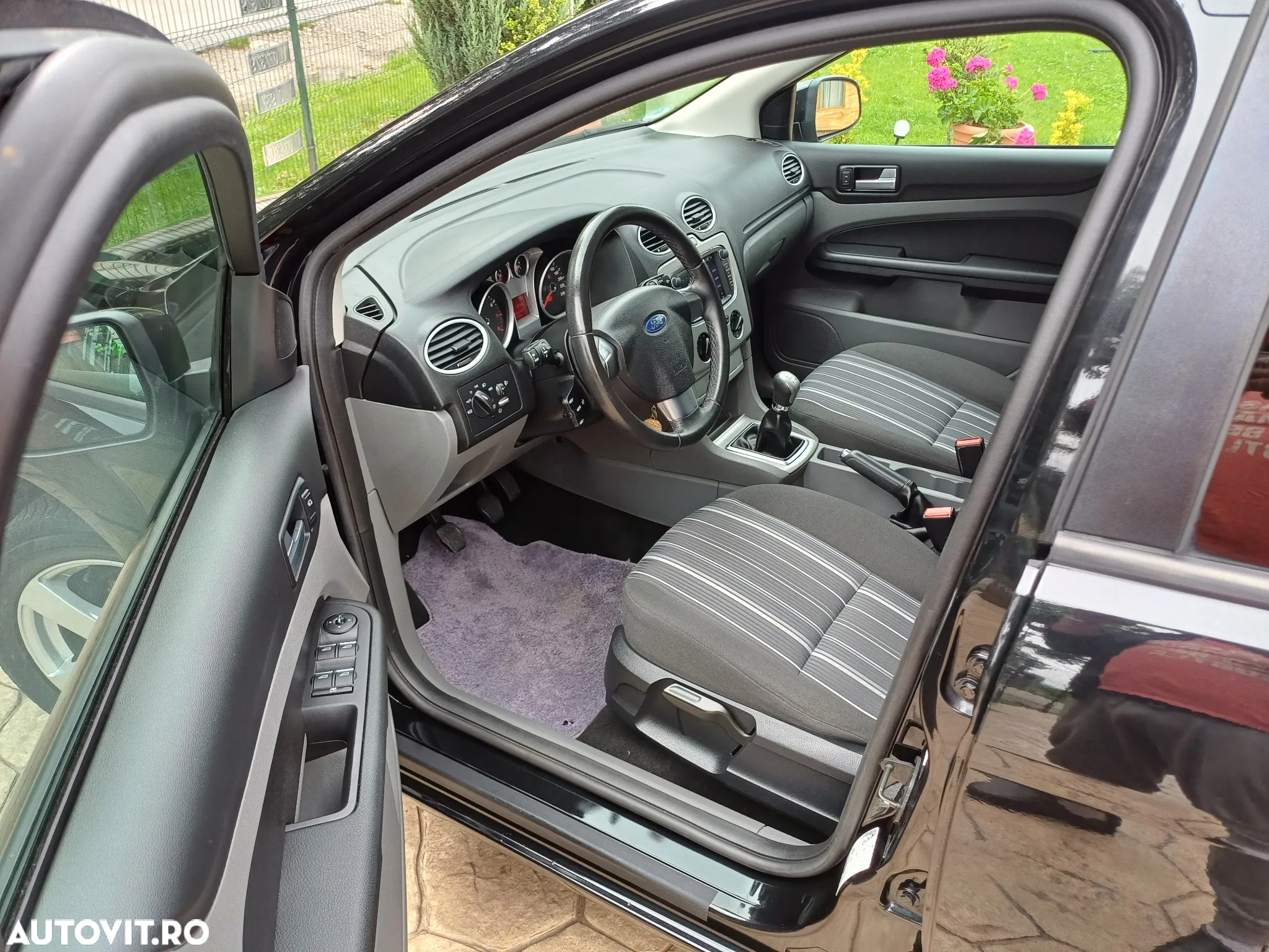 Ford Focus 1.6 16V Black Magic - 7