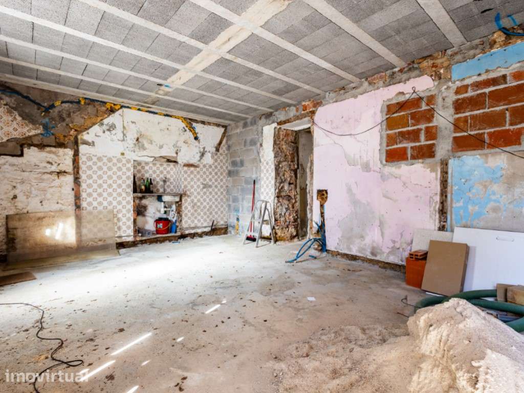Moradia para reabilitar centro Histórico Buarcos- MURALHAS - Grande imagem: 5/23