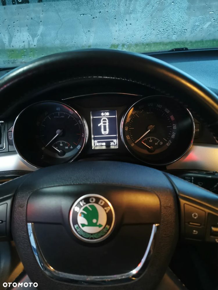 Skoda Superb 1.8 TSI Ambition - 7