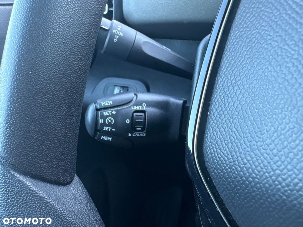 Peugeot Rifter Long 1.5 BlueHDI Active S&S - 23