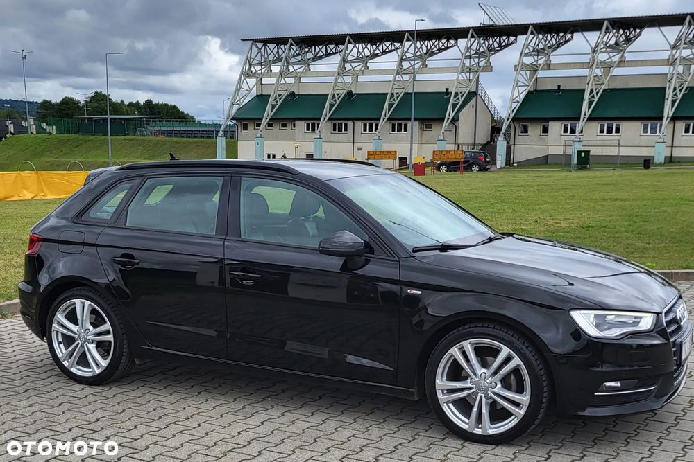 Audi A3 Sportback - 4