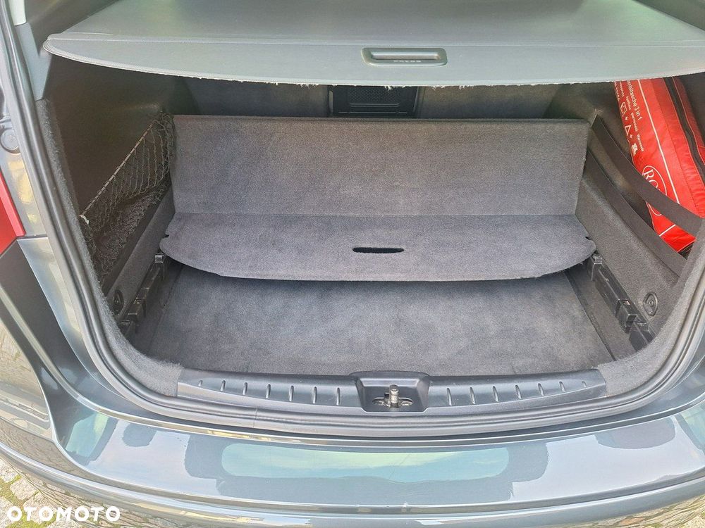 Seat Altea XL 1.6 TDI DPF CR Reference Copa - 22