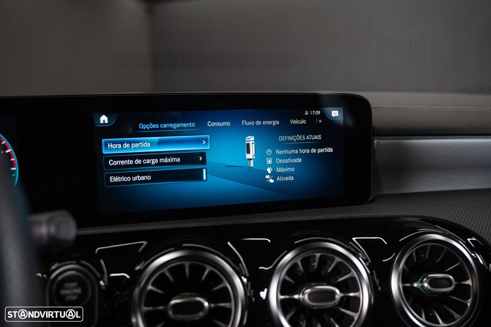 Mercedes-Benz CLA 250 e 8G-DCT AMG Line - 35