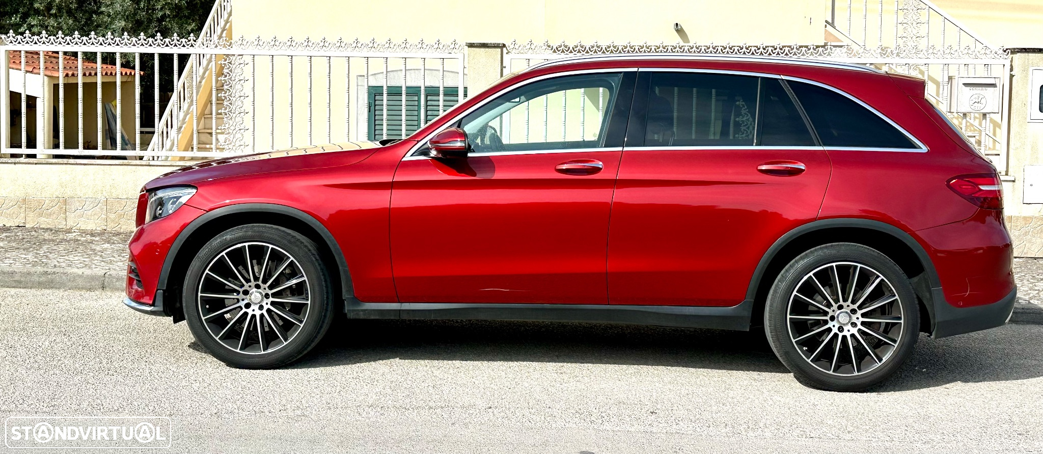 Mercedes-Benz GLC 250 d 4Matic 9G-TRONIC AMG Line - 5