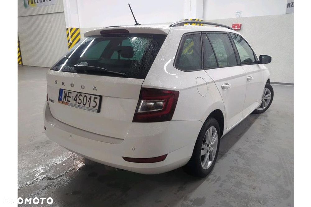 Skoda Fabia 1.0 TSI Ambition Plus - 3